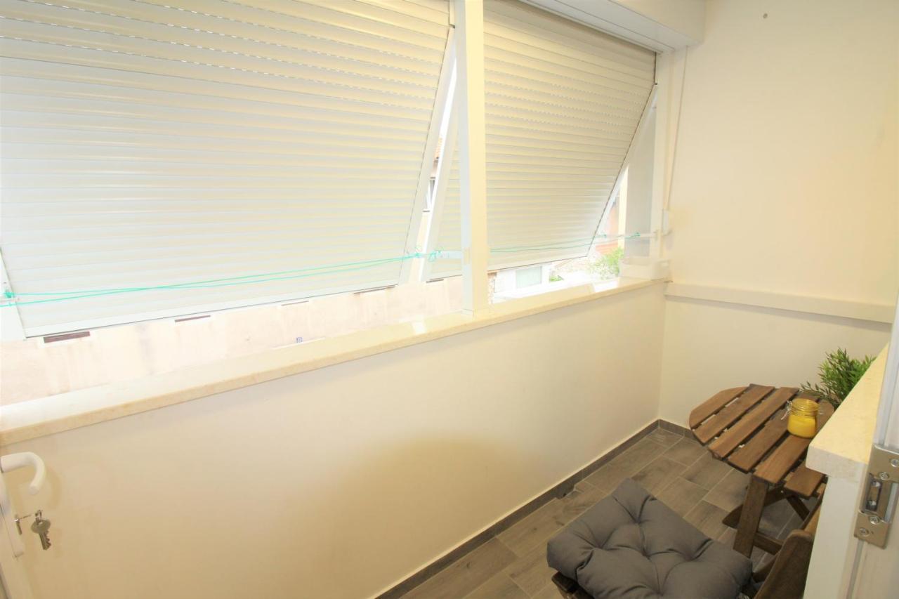 Apartment Pia Šibenik Екстериор снимка