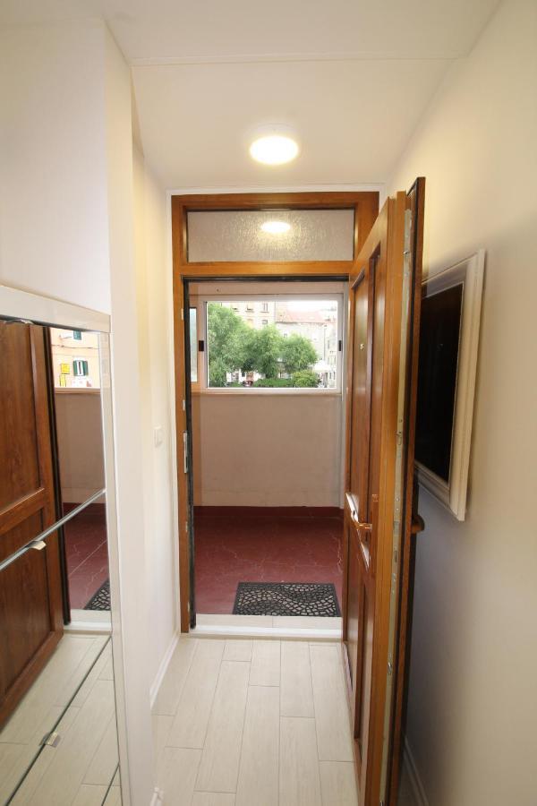 Apartment Pia Šibenik Екстериор снимка