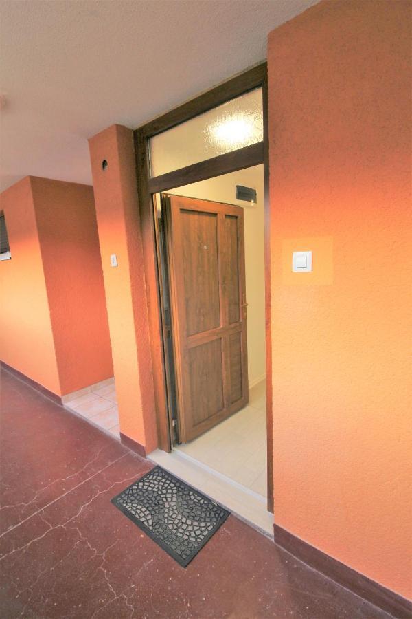 Apartment Pia Šibenik Екстериор снимка