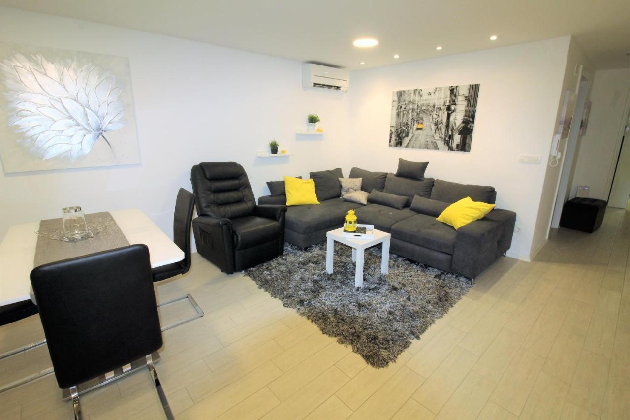 Apartment Pia Šibenik Екстериор снимка